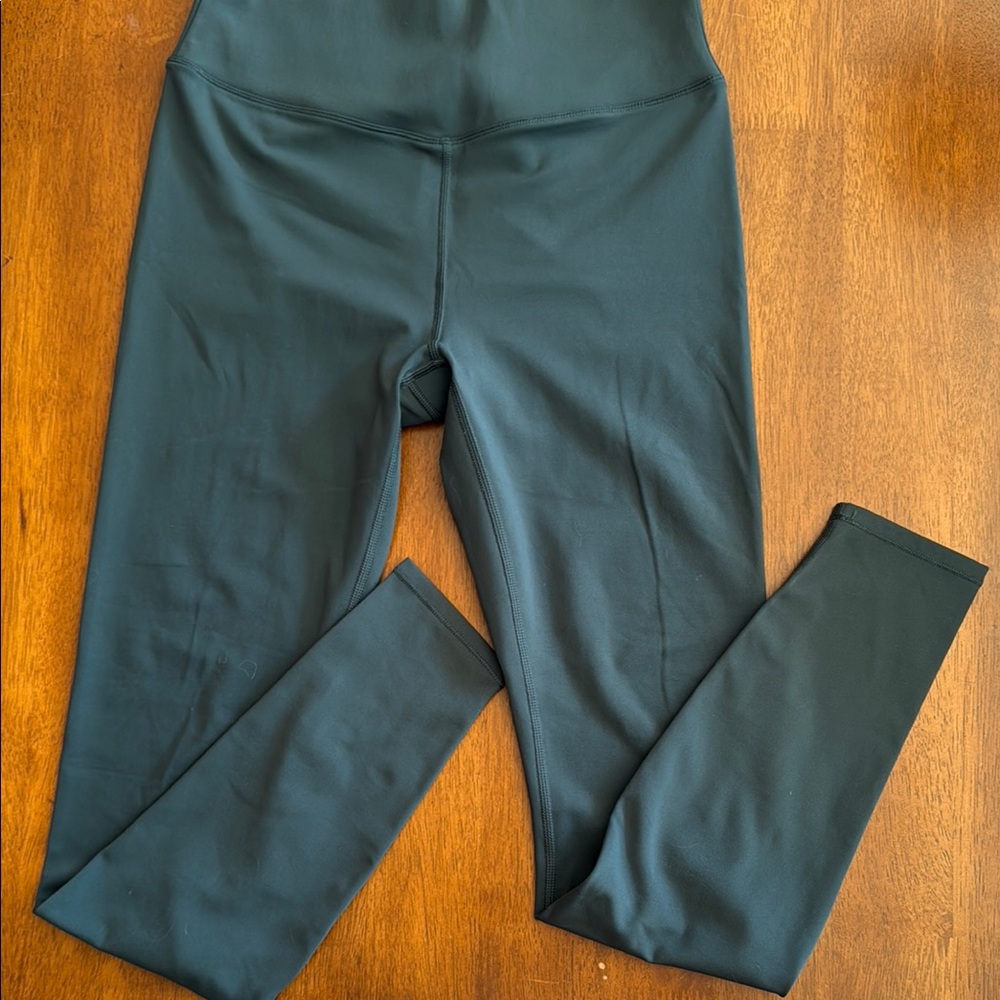 Vuori chilled out leggings
